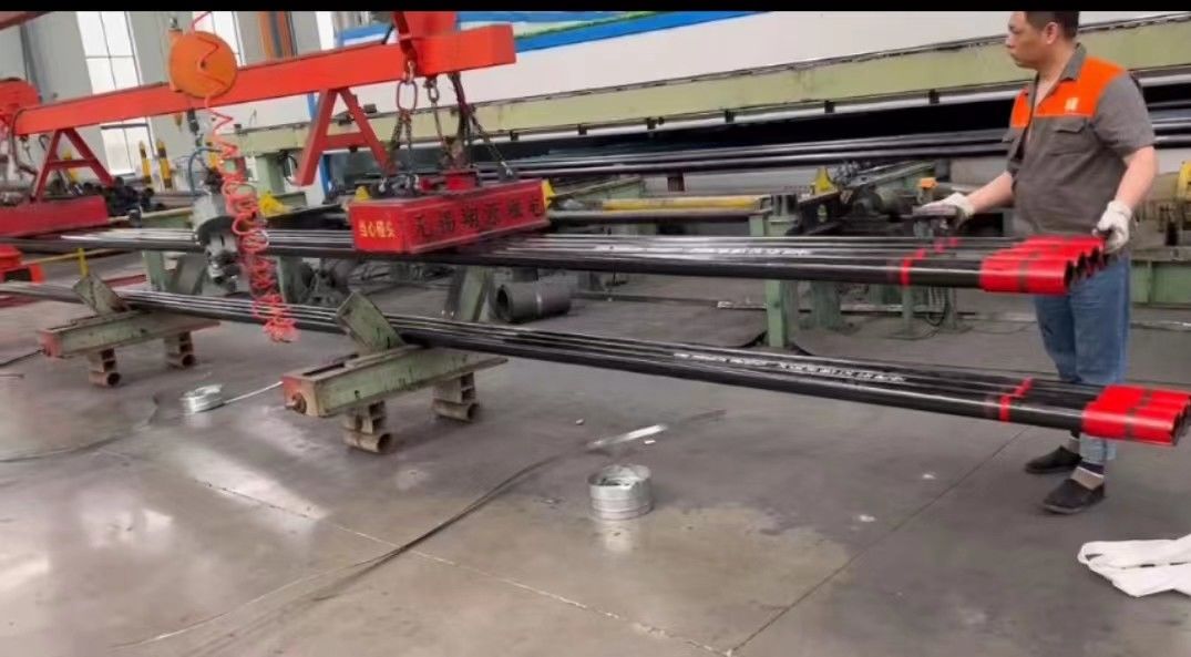 Tiêu chuẩn API 5CT 5-1/2 STC Phòng chống áp suất cao P110 ống thép không may carbon và vỏ để bảo vệ lỗ giếng