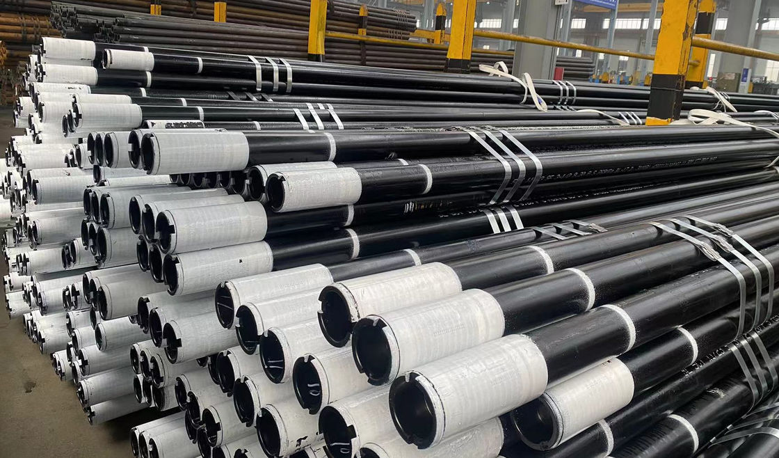 Tiêu chuẩn API 5CT 13-3/8 STC chống áp suất cao P110 ống và vỏ hoàn chỉnh với vòng an toàn và với núm vú